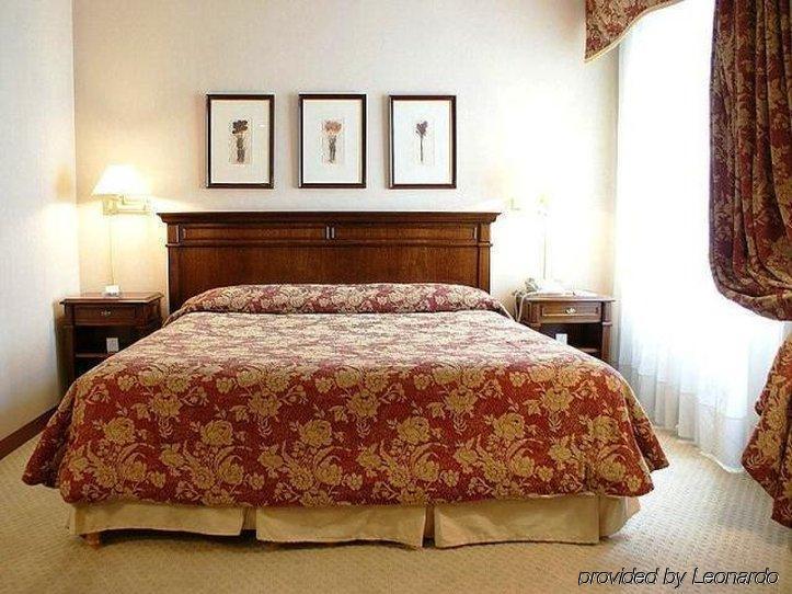 Cyan Americas Towers Hotel Buenos Aires Room photo